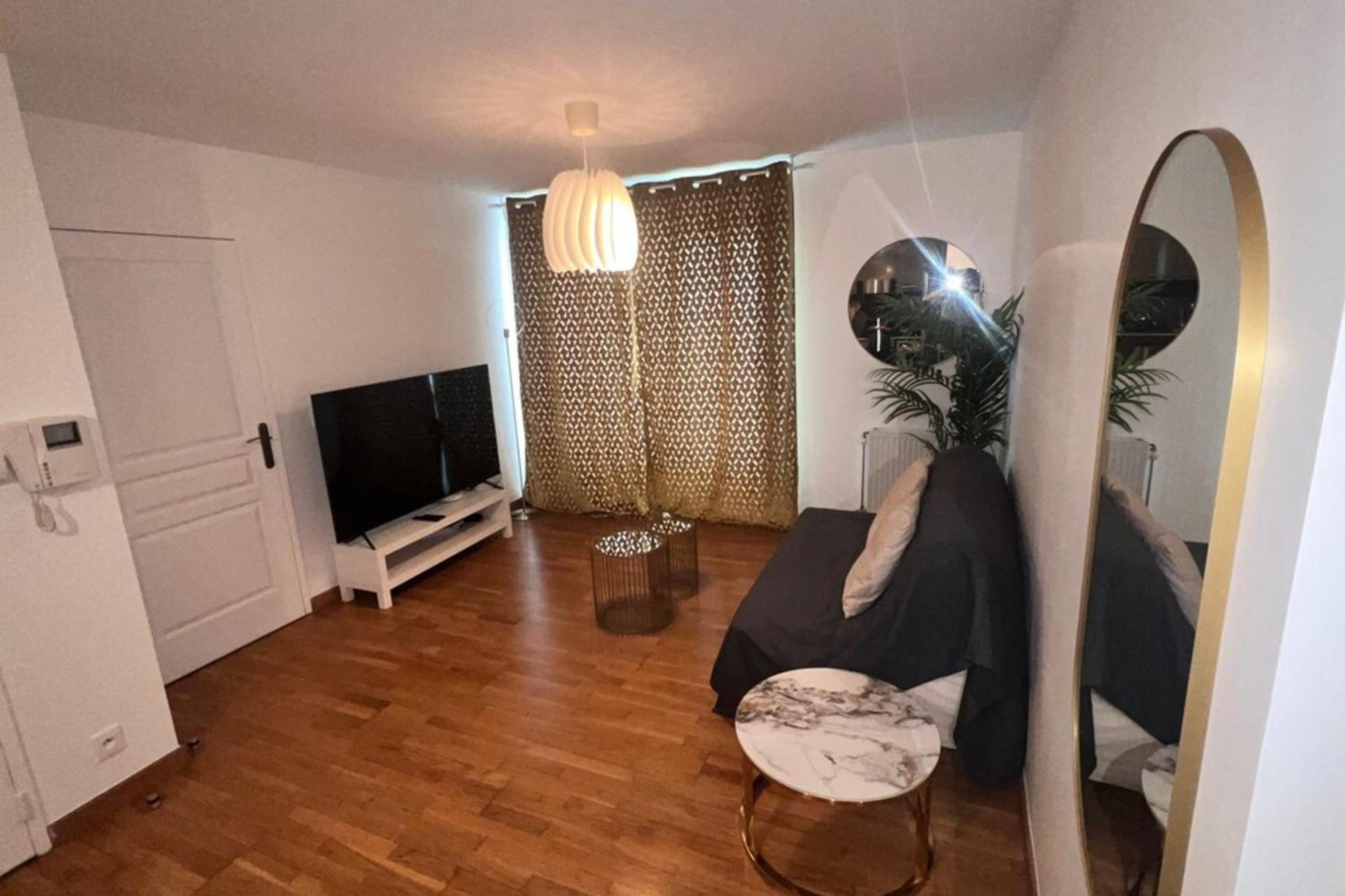 Appartamento R02 Luxueux Gare Disney Paris Rosny-sous-Bois Esterno foto